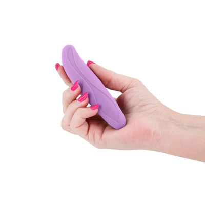 Mini vibrator za klitoris lila NSTOYS1020